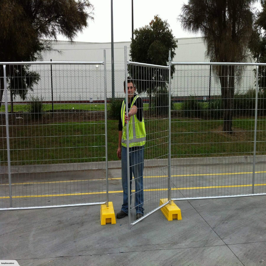1.1m x 2.1m MAXI Temporary Fencing Pedestrian Gate